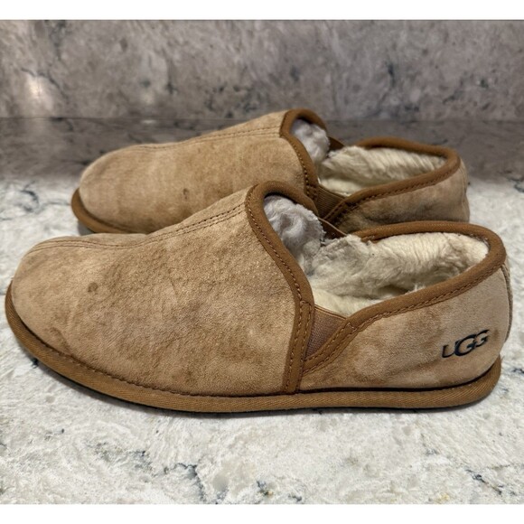 UGG Australia 5650 Scuff II Romeo Suede Slippers Mens Size US 8 Sheepskin Lined - Picture 1 of 8